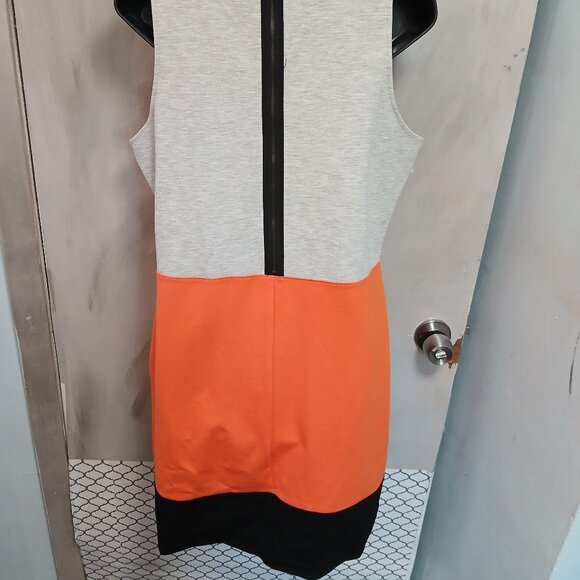 Kenneth Cole Colorblock Dress - Picture 4 of 13